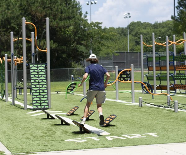 Elevate Obstacle Course Teens Running (12)